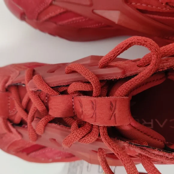 Reebok Women's Cardi B Club C V2 Red Sneaker Shoes Size 5 NEW Chunky - Picture 5 of 8